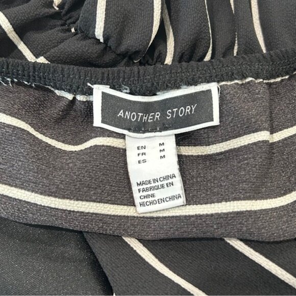 Black  White Crepe Wrap Front Wide Leg Jumpsuit - Picture 10 of 11